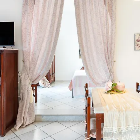Sunrock - Jasmine Naxos City