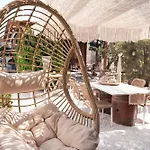 Sunrock - Jasmine Lejlighedshotel