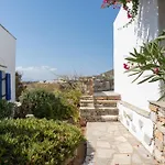 Sunrock - Jasmine Lejlighedshotel 3*