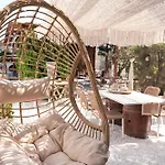 Sunrock - Jasmine Lejlighedshotel
